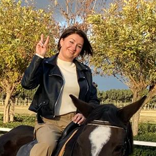 Алескерова Инна.